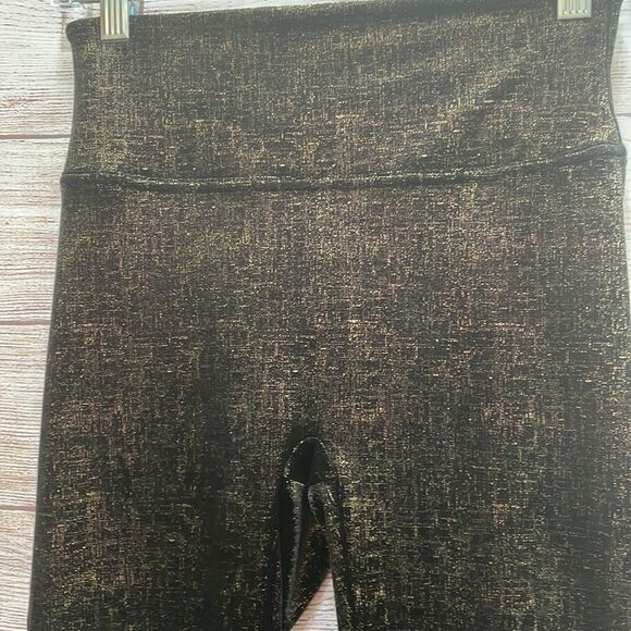 SPANX BLACK VELVET WITH GOLD SPARKLE LEGGINGS - Picture 4 of 8